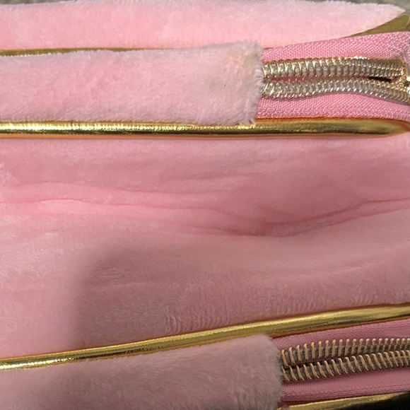 Juicy Couture Pink and Gold Cosmetic Bag - Picture 11 of 11